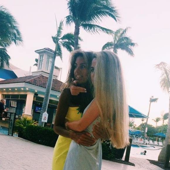 Meet your Posher, Kate - Picture 1 of 1